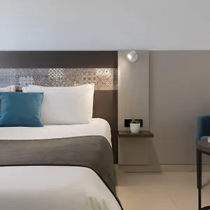 Bayview By St Hotell